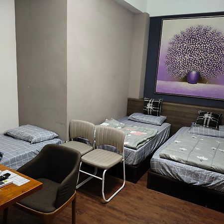 Formosa Backpackers Hostel & Apartment（青年民宿） Città di Hualien Esterno foto