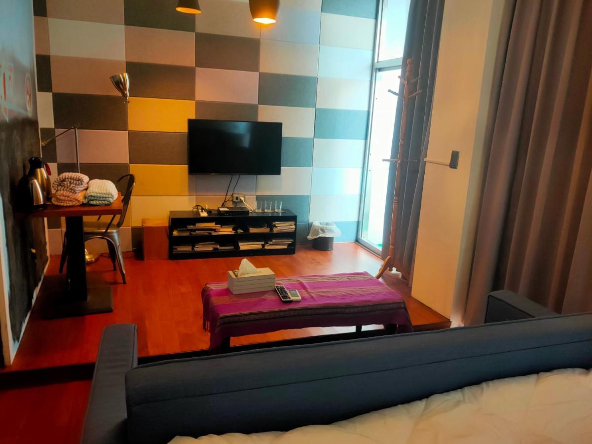 Formosa Backpackers Hostel & Apartment（青年民宿） Città di Hualien Esterno foto