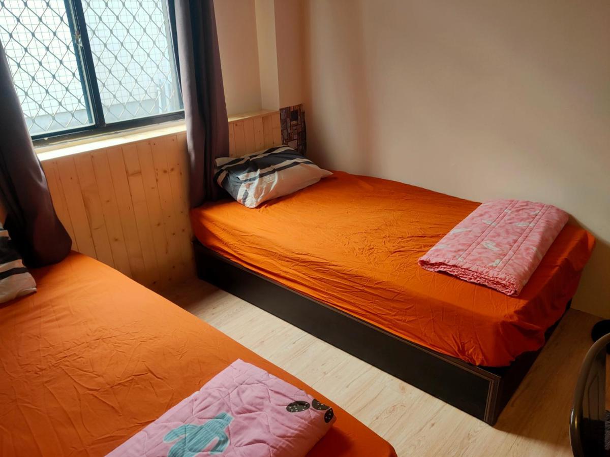 Formosa Backpackers Hostel & Apartment（青年民宿） Città di Hualien Esterno foto