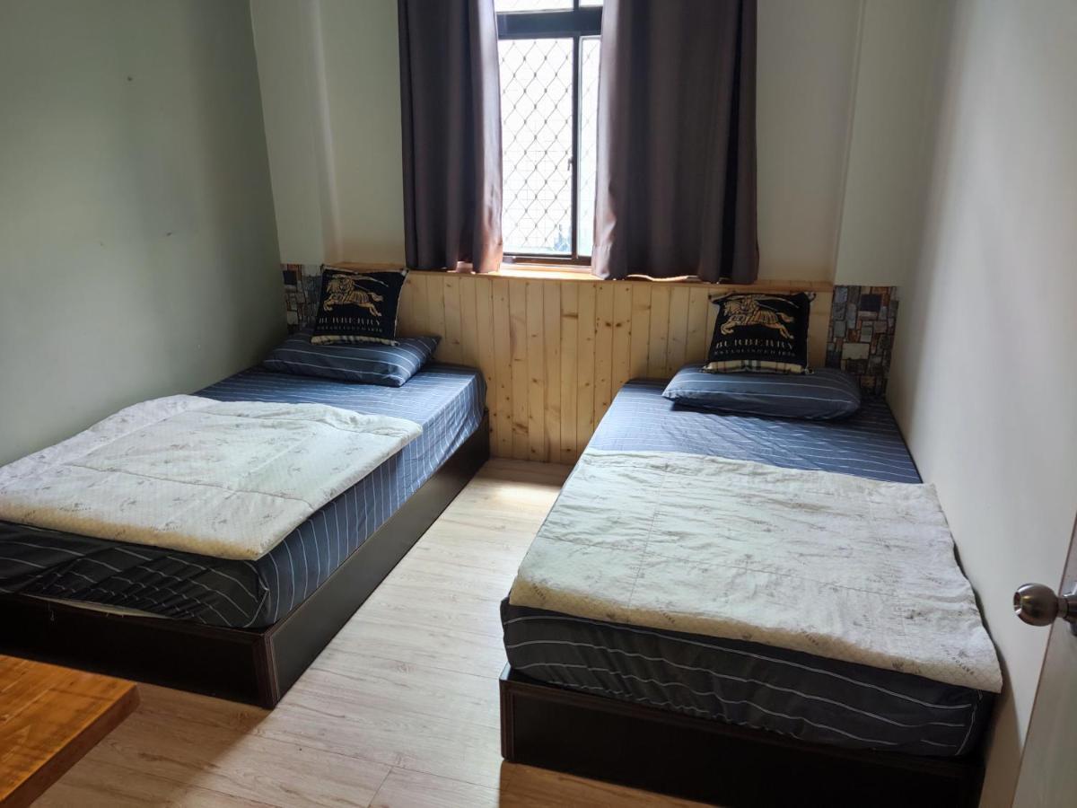 Formosa Backpackers Hostel & Apartment（青年民宿） Città di Hualien Esterno foto
