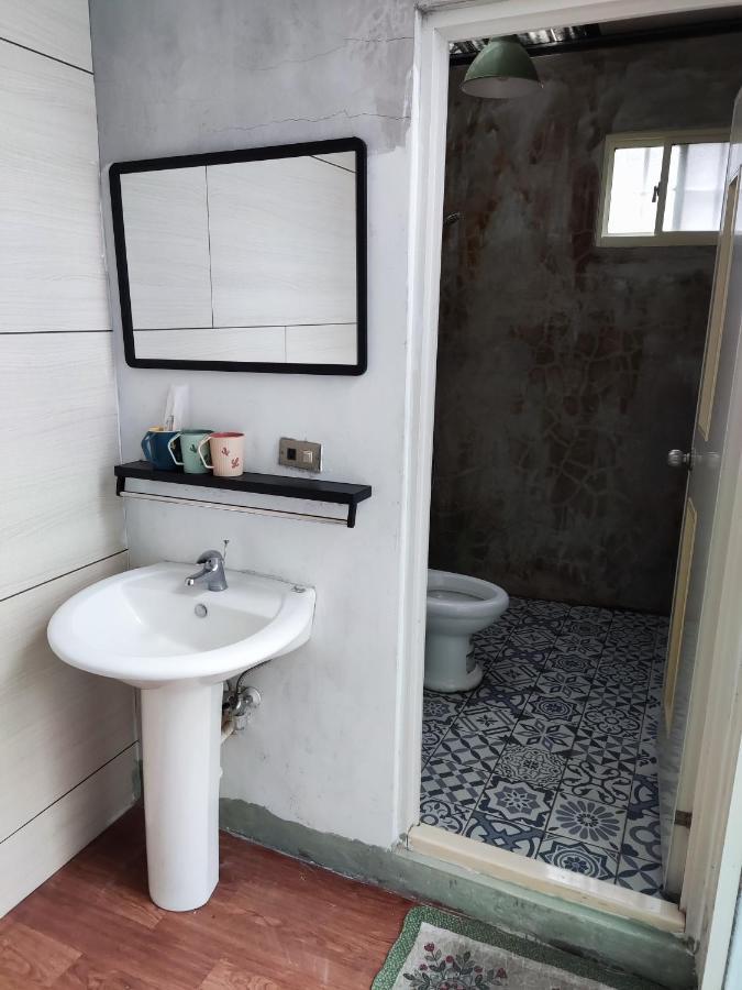 Formosa Backpackers Hostel & Apartment（青年民宿） Città di Hualien Esterno foto
