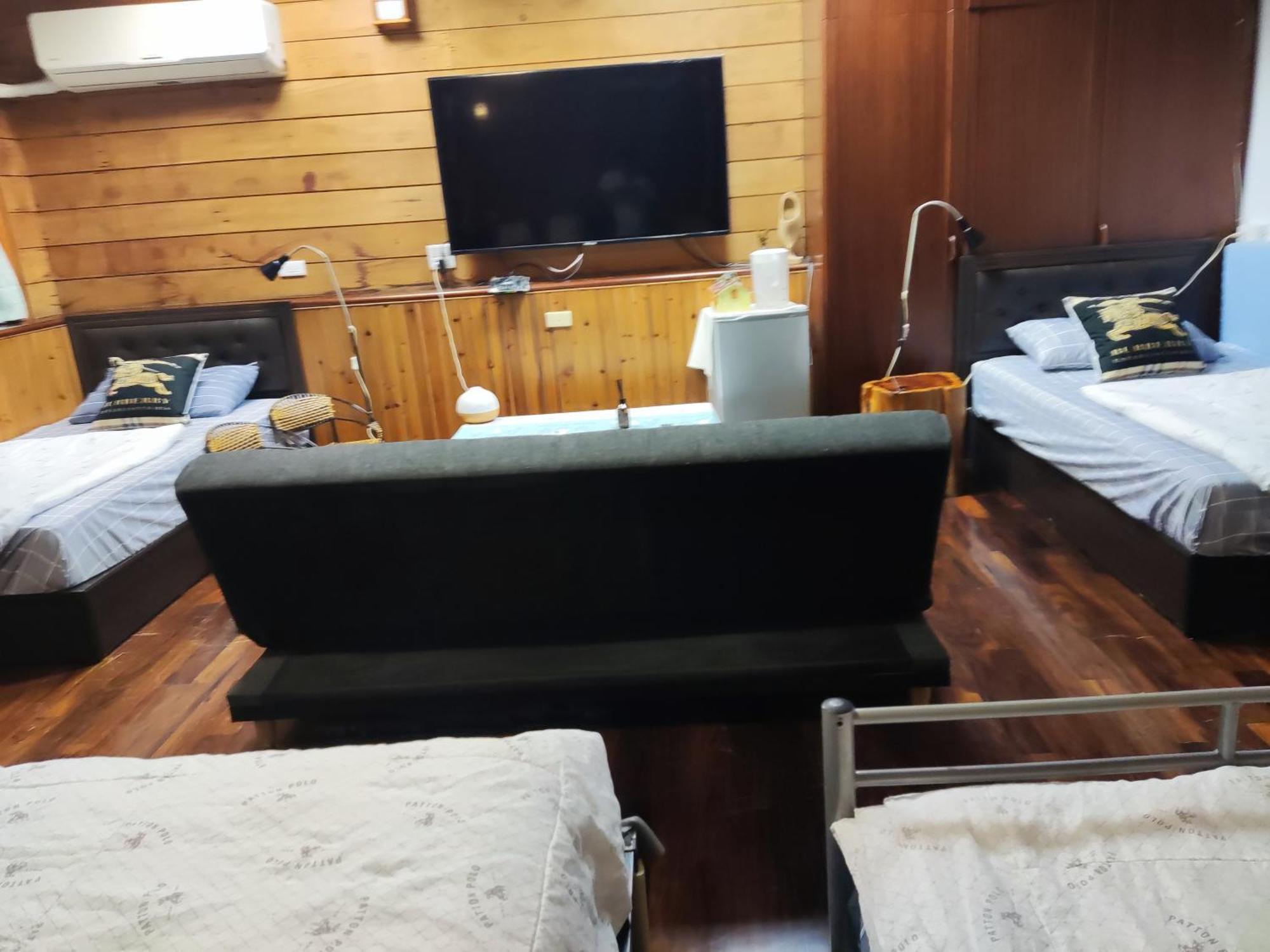 Formosa Backpackers Hostel & Apartment（青年民宿） Città di Hualien Esterno foto