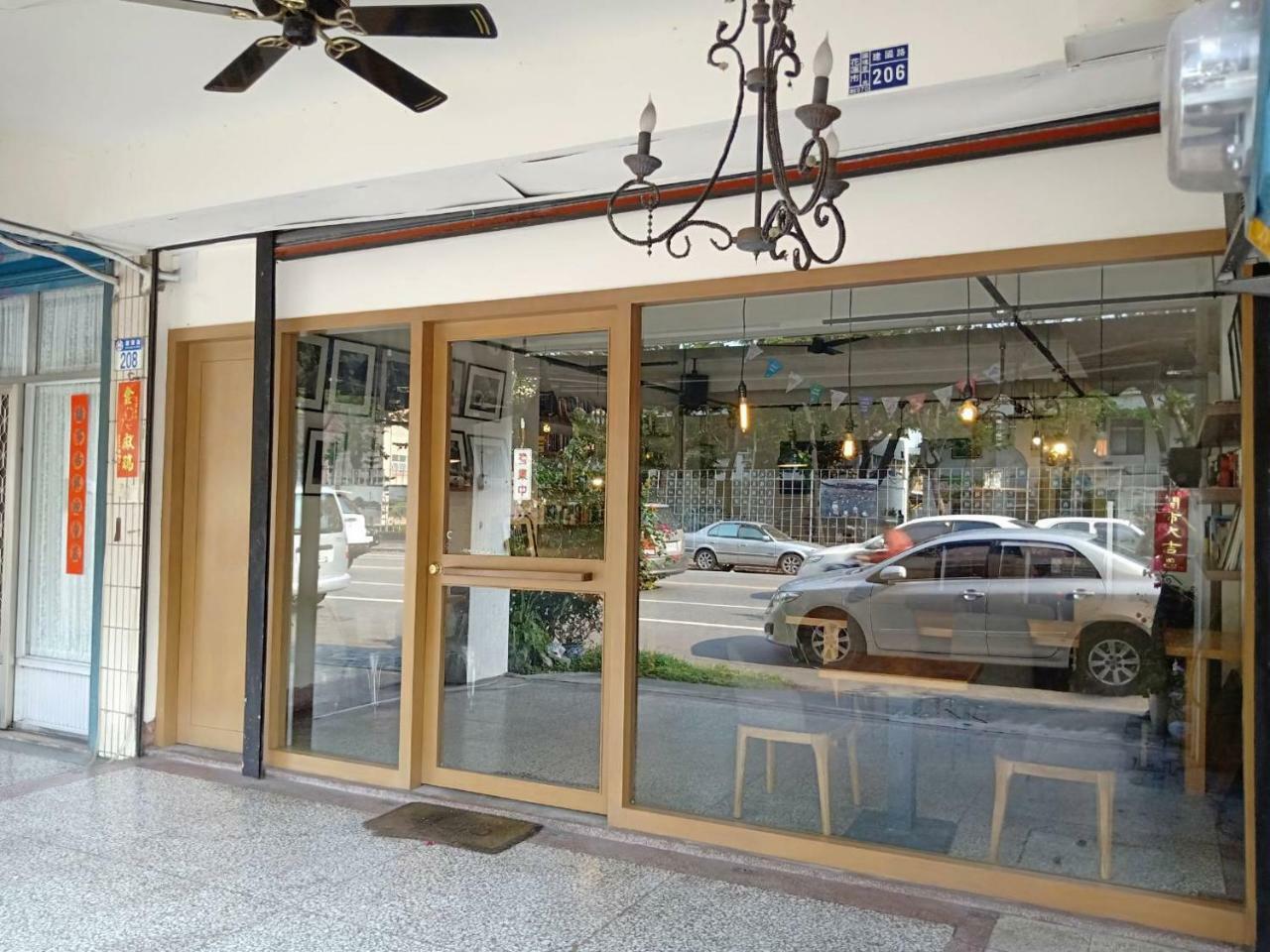 Formosa Backpackers Hostel & Apartment（青年民宿） Città di Hualien Esterno foto